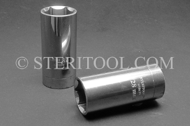 #10679 - 28mm x 1/2 DR Stainless Steel Deep Socket. 1/2 dr, 1/2dr, 1/2-dr, deep, stainless steel, socket