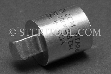 #10695 - 1/2 DR Female to 3/8 DR Male Stainless Steel Adaptor. 1/2 dr, 1/2dr, 1/2-dr, 3/8dr, 3/8 dr, 3/8-dr, stainless steel, adaptor