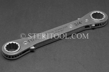 #20714 - 11/16" x 3/4" STAINLESS STEEL RATCHETING WRENCH. ratchet, ratcheting wrench, spanner, box end, stainless steel